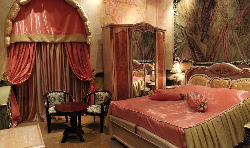 Alexandrapol Palace Hotel Gyumri Ruang foto